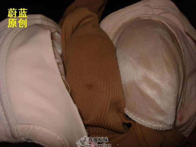 1、夹在中间摩擦