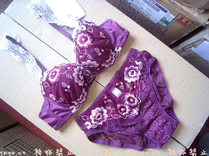 2303504387(1).jpg
