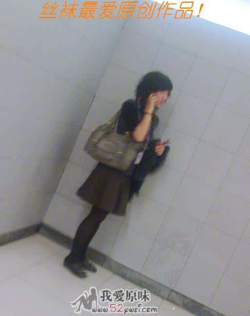 4月8日地铁街拍美女 (1).jpg