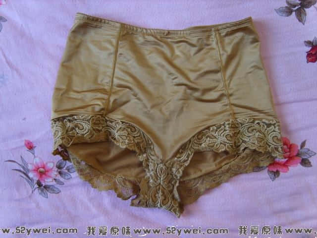 １