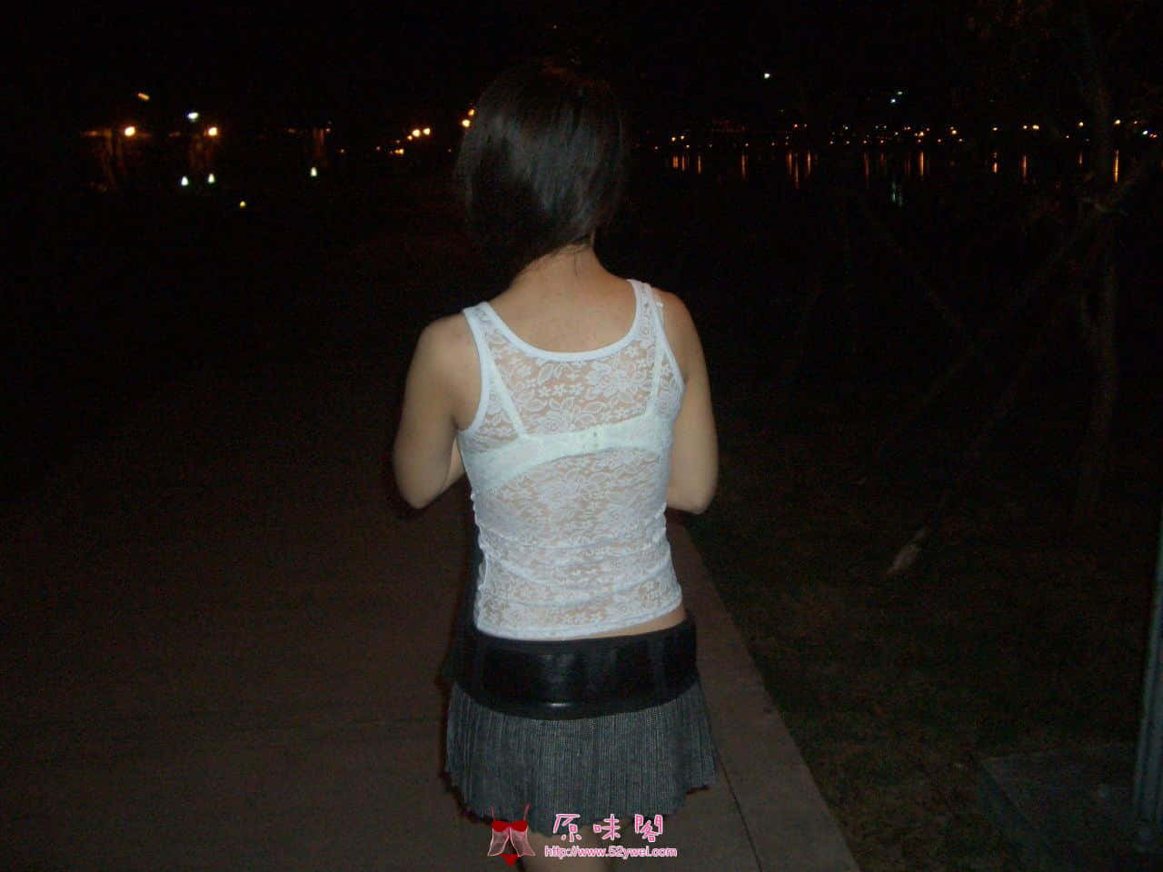103.jpg