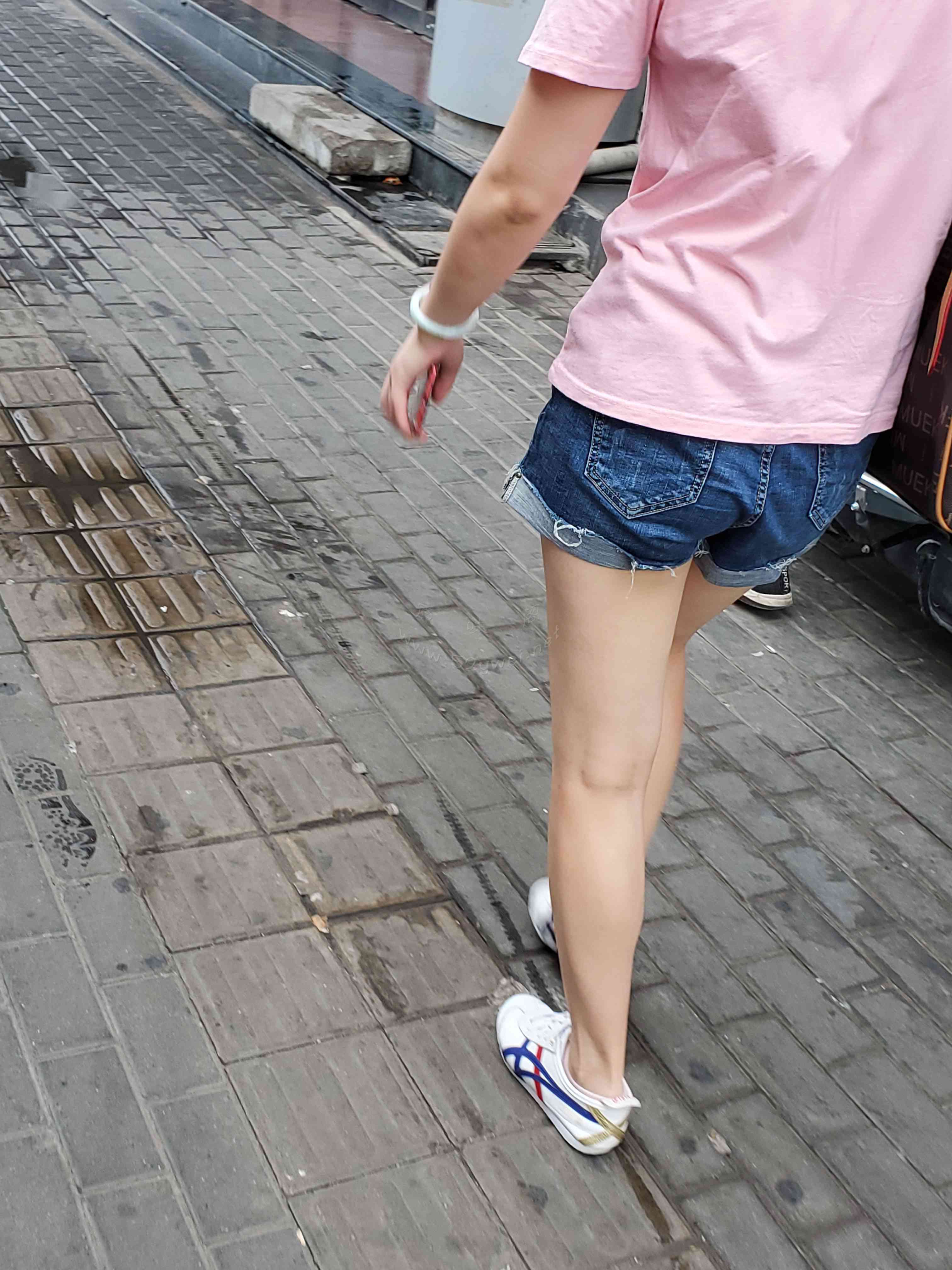 20190728_081849_009_saved.jpg