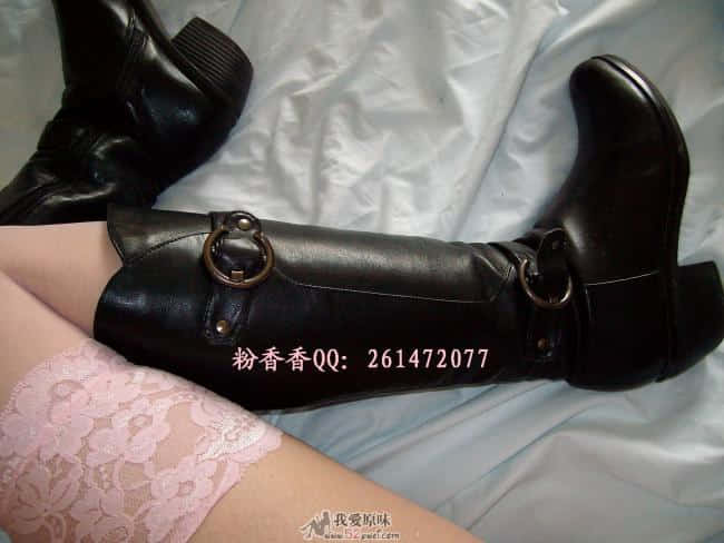 黑靴4.jpg