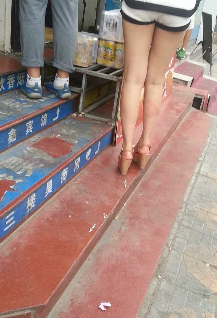 请输入描述