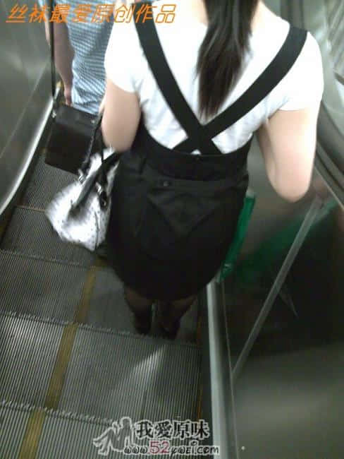 5月7日性感肉腿 (1).jpg