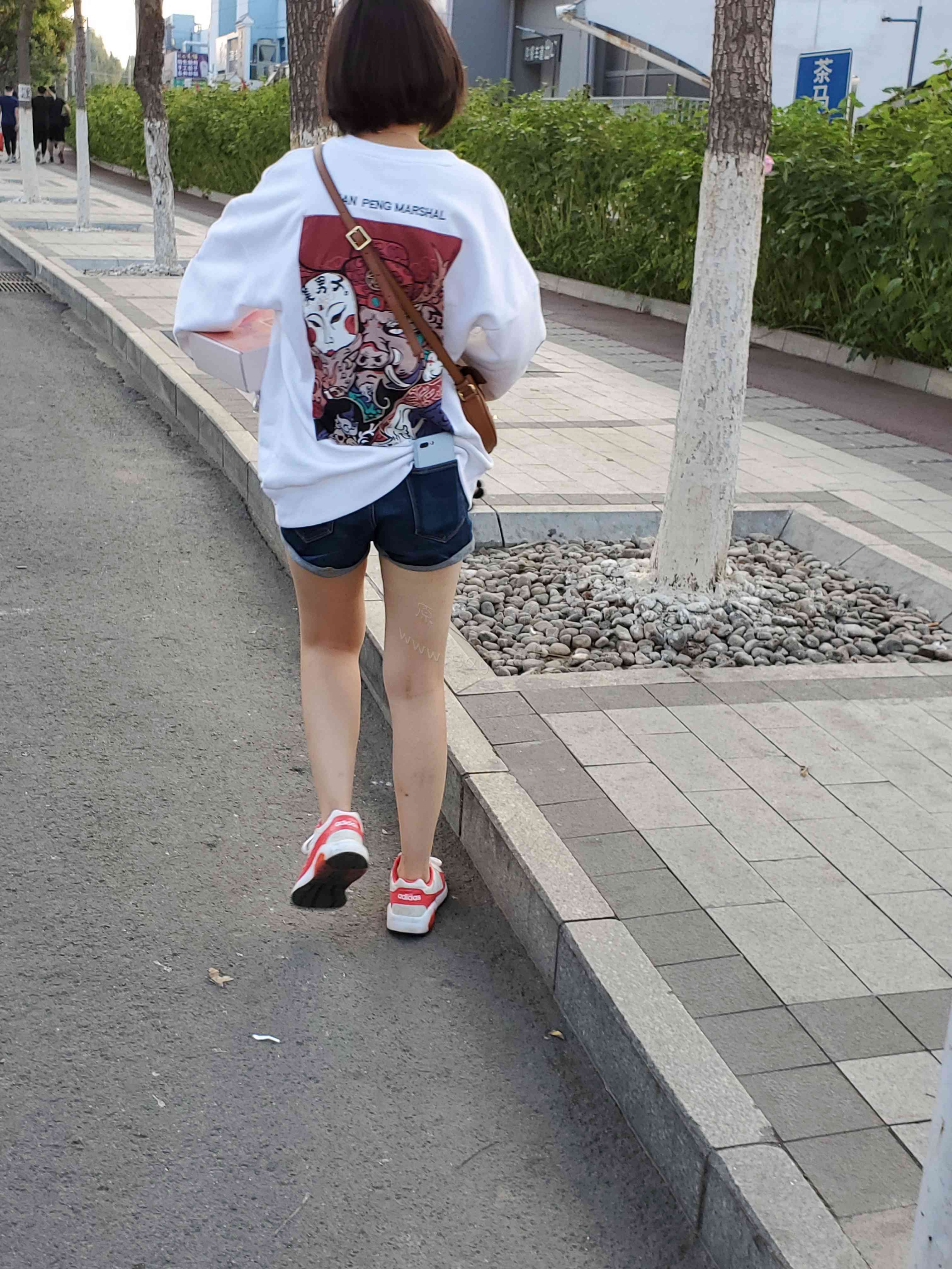 20190922_171822_043_saved.jpg
